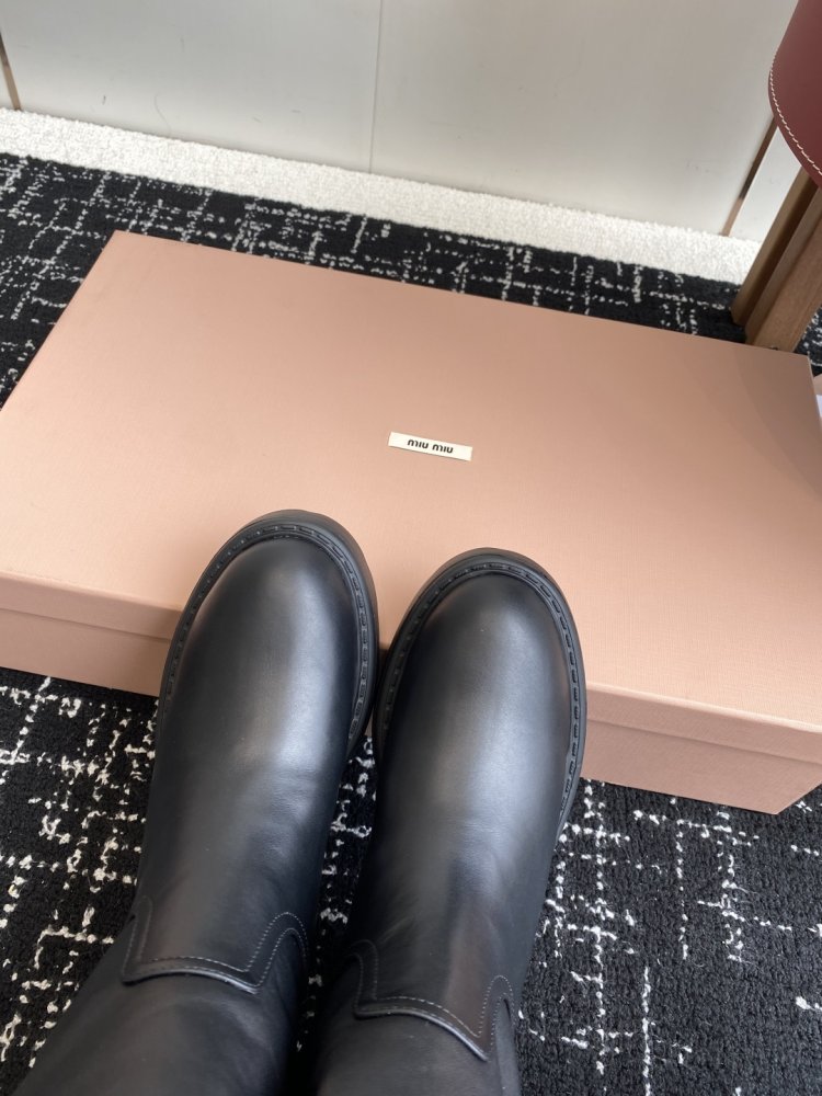 Чоботи жіночі фото 7