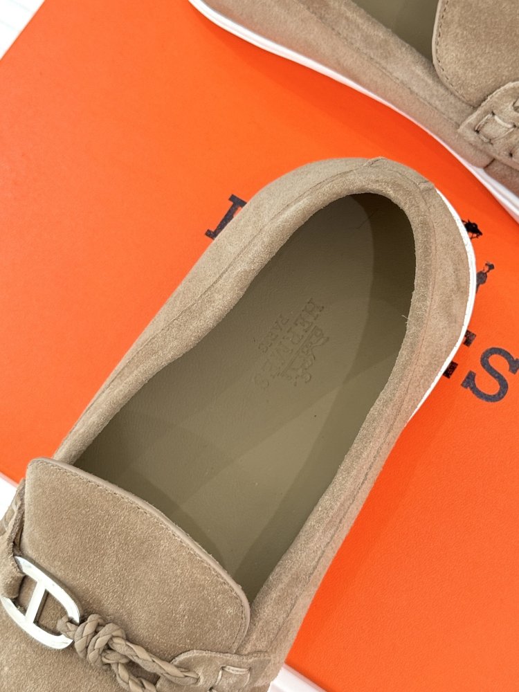 Лоферы женские фото 8