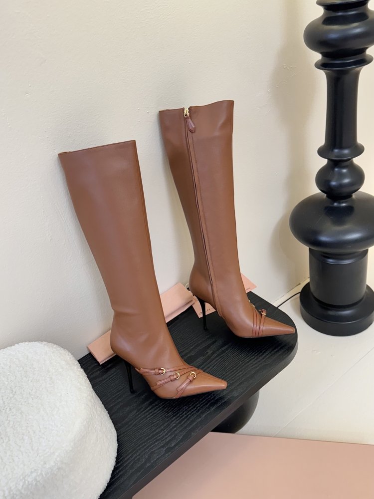 Boots women's фото 4