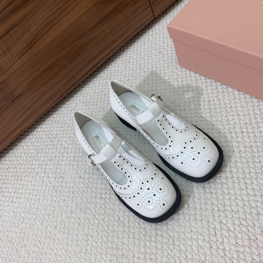 Туфли женские фото 6