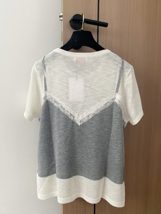 Футболка жіноча фото 5