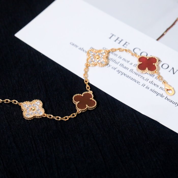 A bracelet фото 3