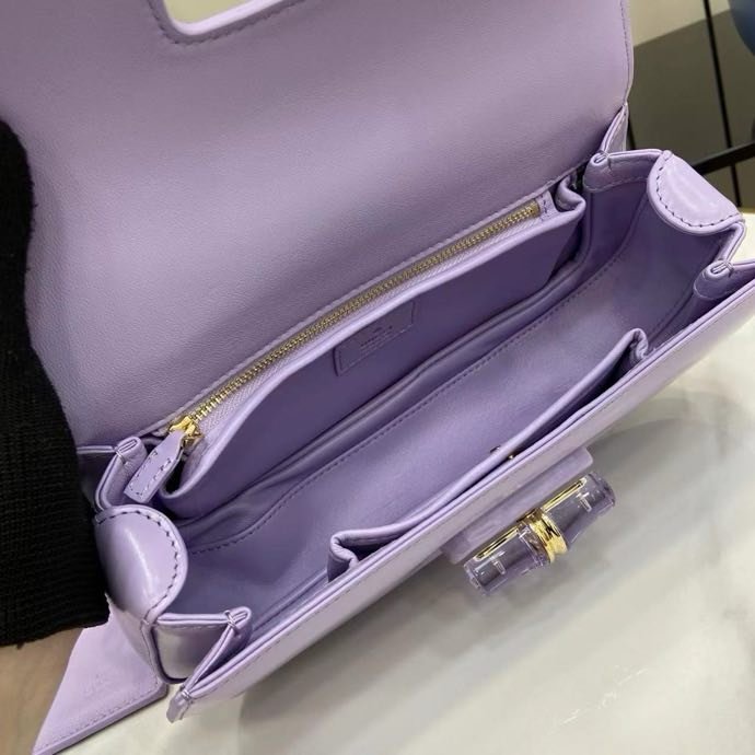 Сумка кожаная Gucci Bamboo Diva 26 см фото 8