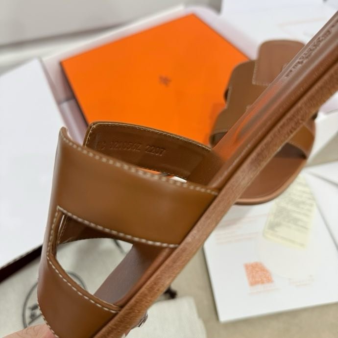 Шлепанцы Oran женские фото 8