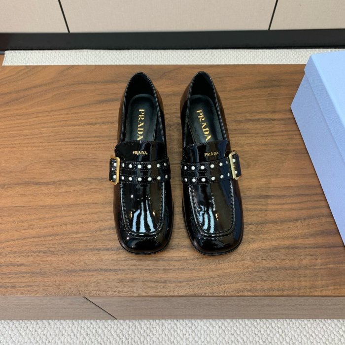 Туфли женские