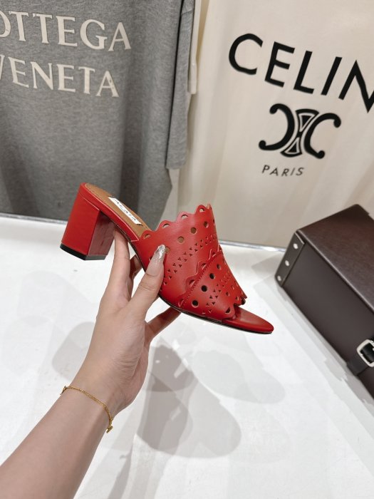 Босоножки фото 5