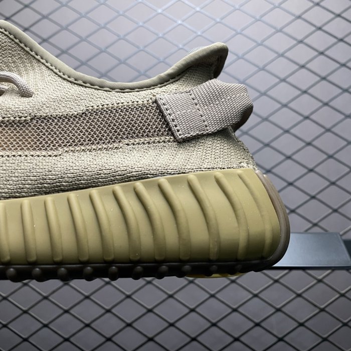 Кроссовки Yeezy Boost 350V2 фото 4