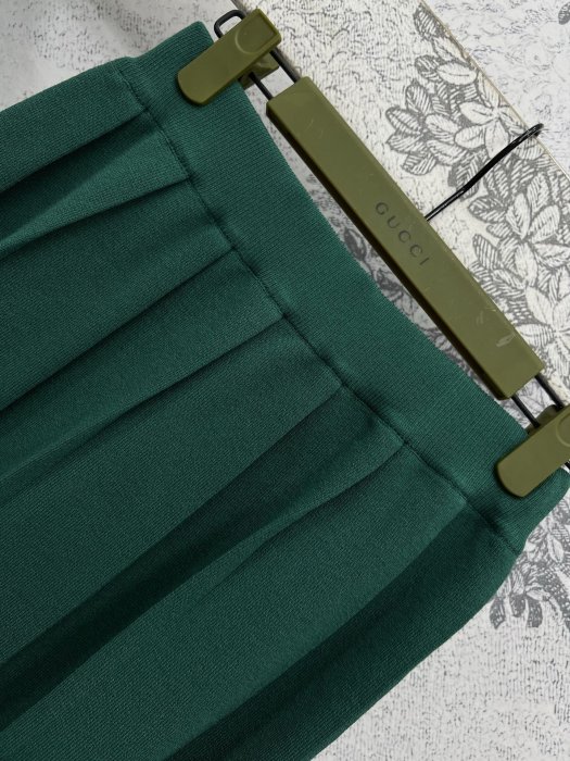 Костюм жіночий фото 2