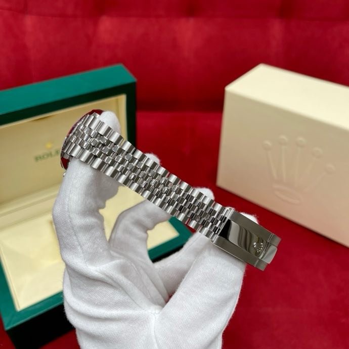 Часы наручные ROLEX DATEJUST 36 M126234-0037 фото 4