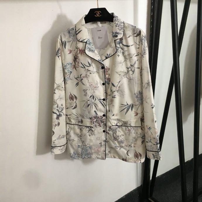 Костюм женский фото 7