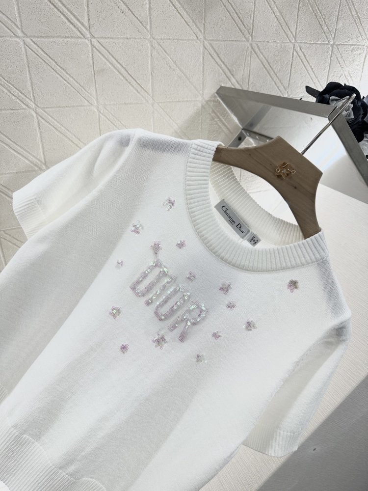 Футболка жіноча фото 7