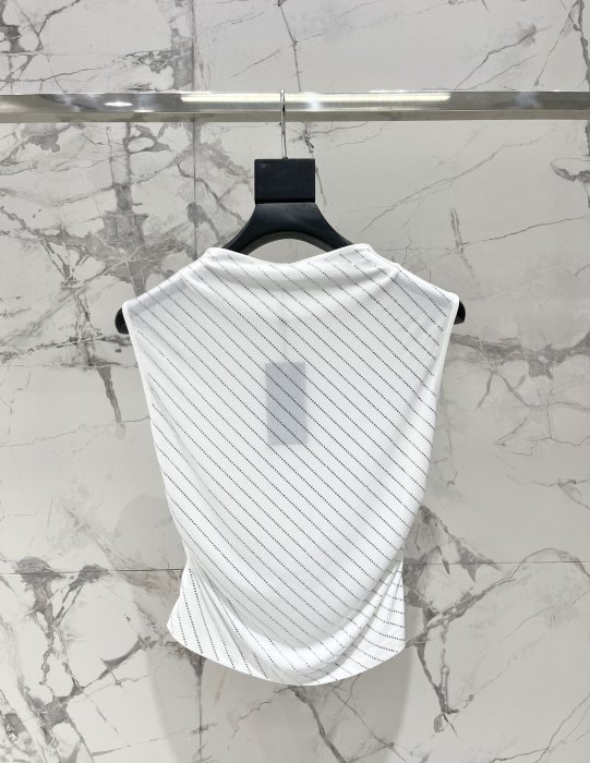 T-shirt women's фото 8