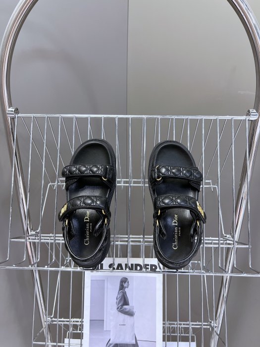 Sandals women's фото 6