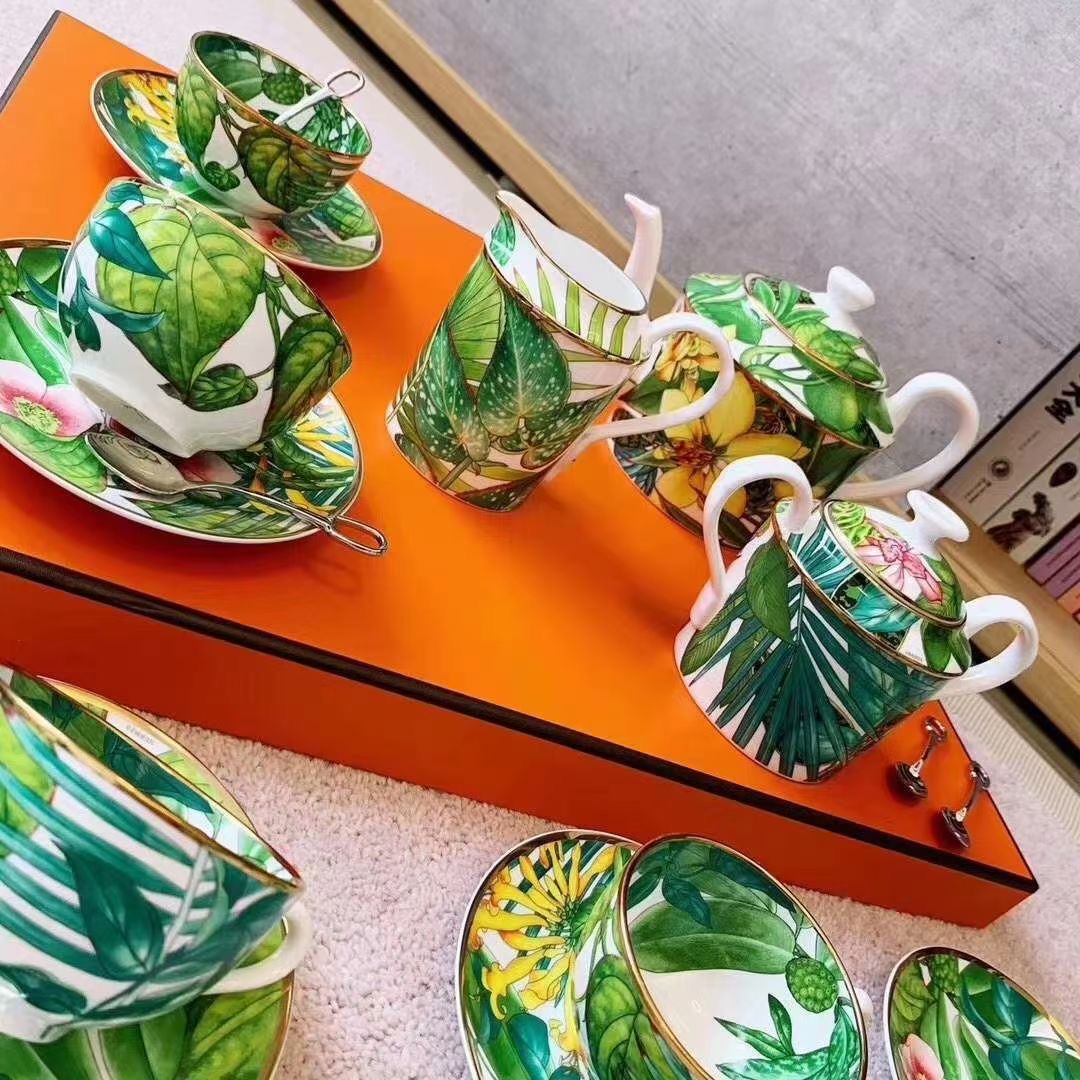 Набор посуды в тропических цветах из 15 элементов фото 4