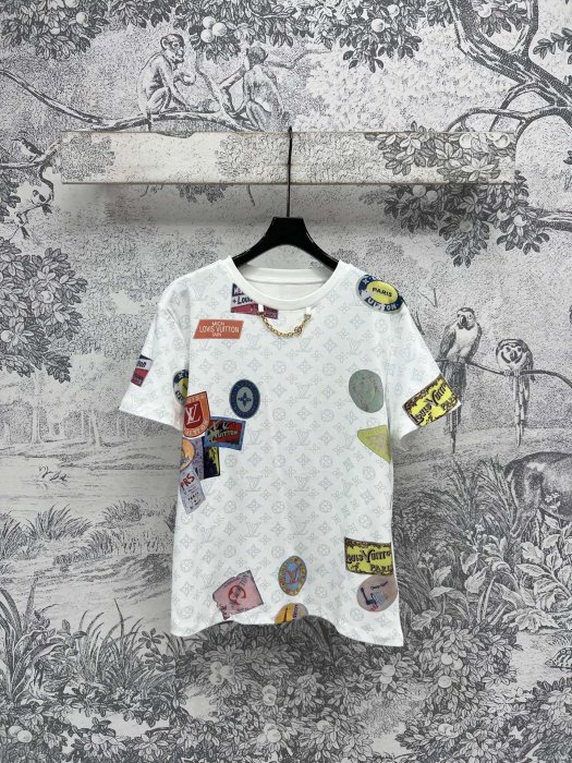 Футболка женская