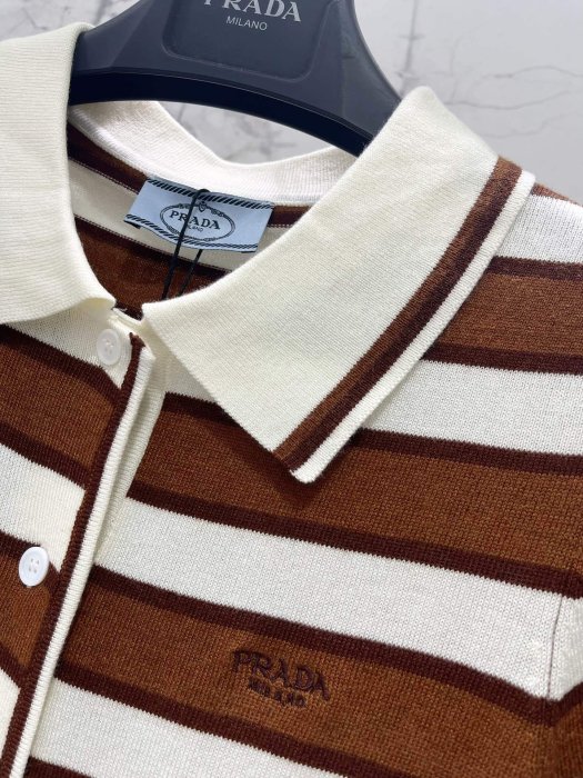 Футболка женская фото 3