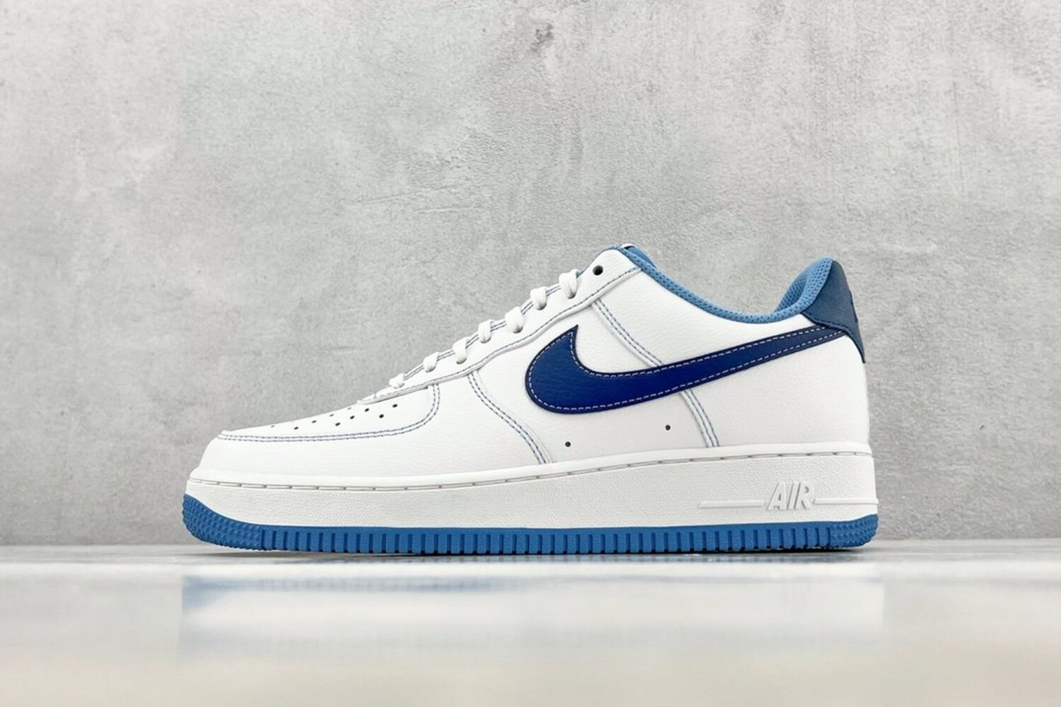 Sneakers Air Force 1 DA8478 100