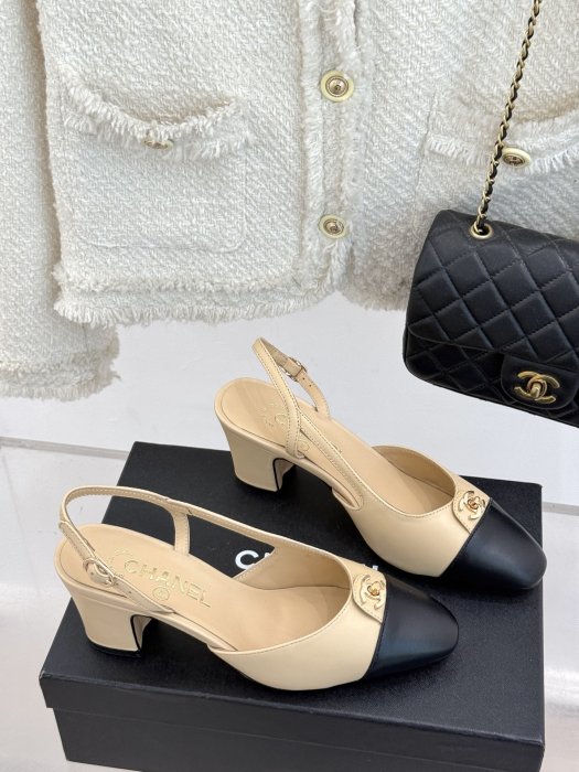 Босоножки фото 3