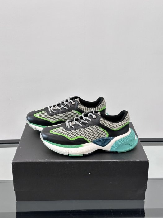 Кросівки чоловічі фото 3