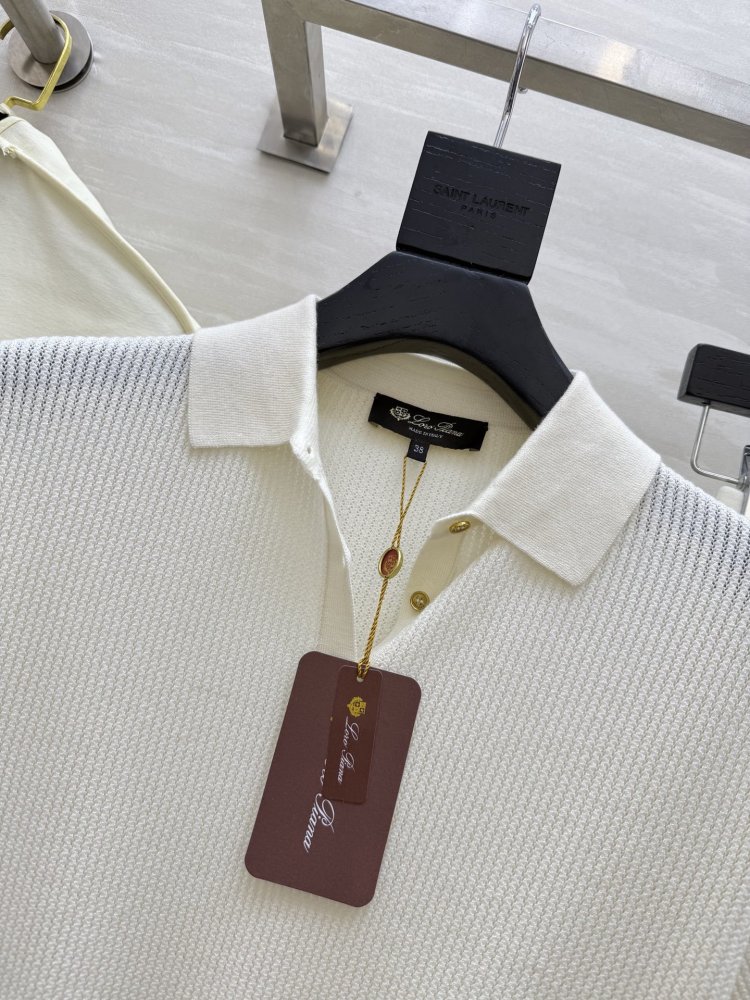 Costume female фото 5