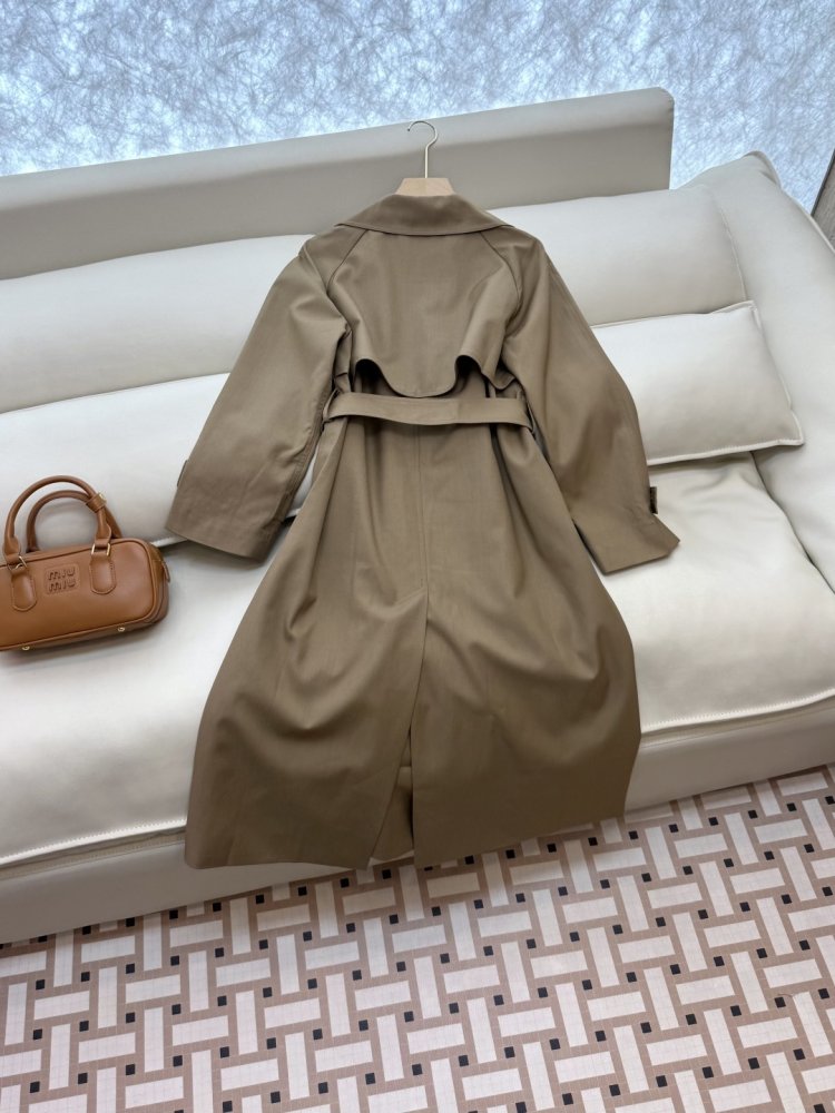Trench female фото 4
