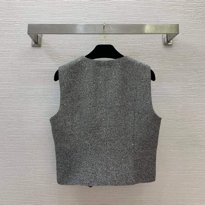 Костюм женский фото 8