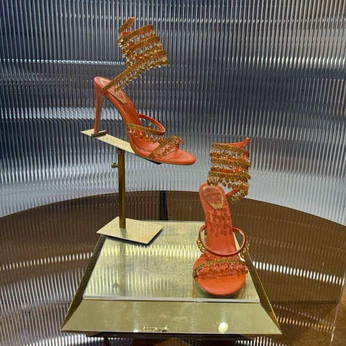 Босоніжки фото 4