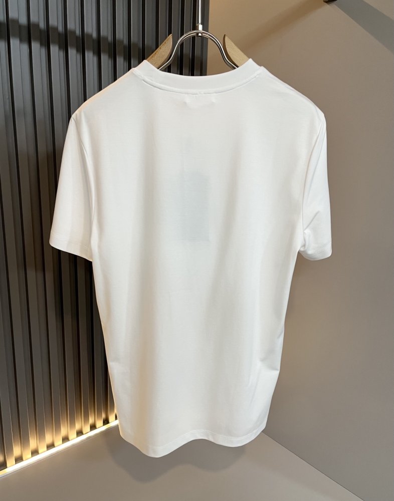 T-shirt men's фото 3