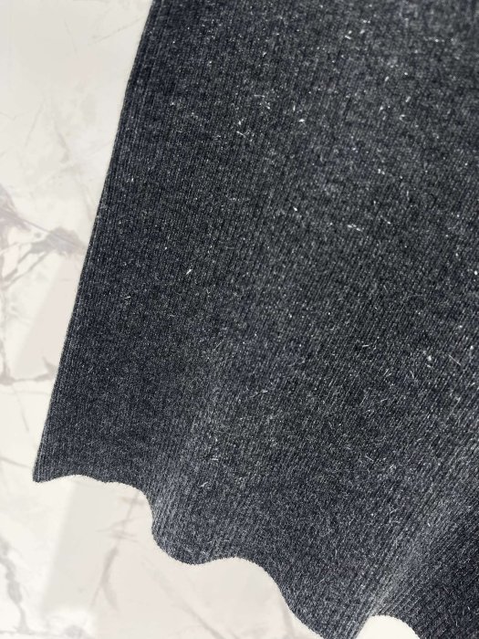 Футболка жіноча фото 5