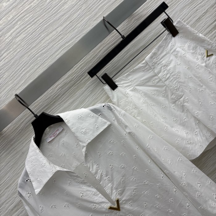 Костюм женский фото 5