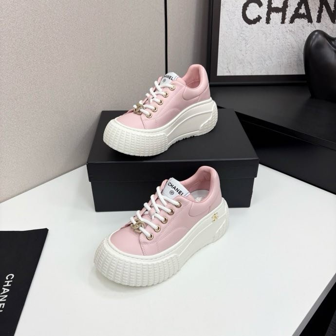 Кроссовки женские фото 8