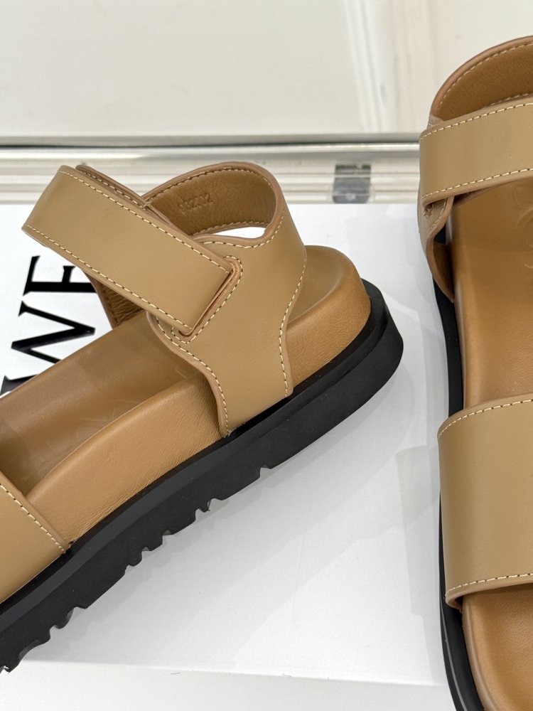 Сандалии женские фото 6