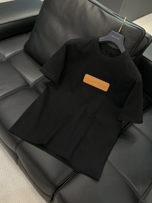 T-shirt men's фото 3