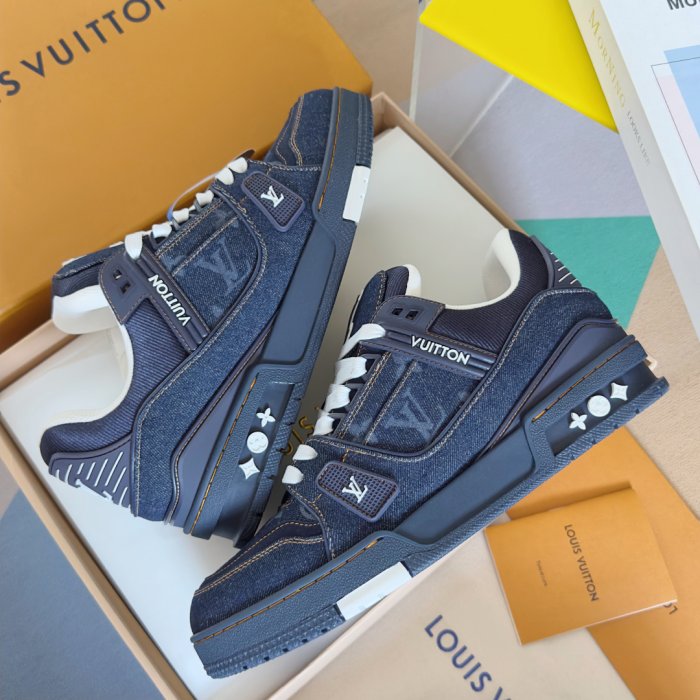 Sneakers LV Trainer фото 6