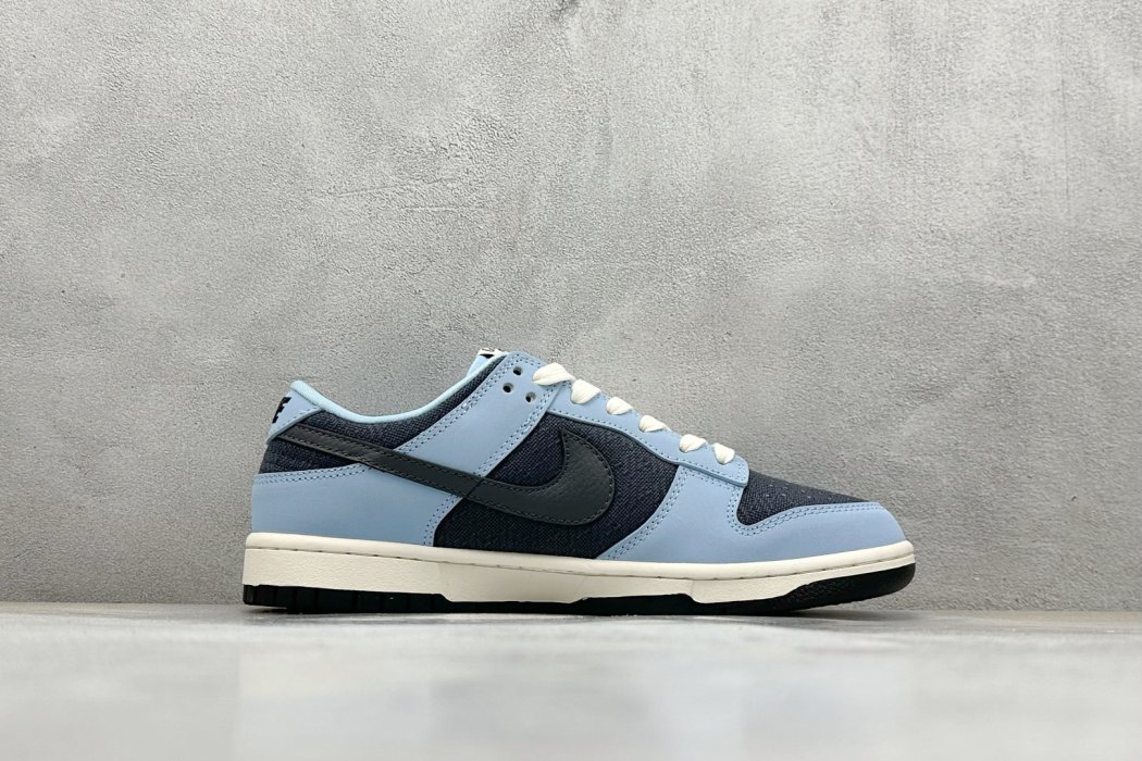 Кроссовки Nike SB Dunk Low x GUCCI фото 2