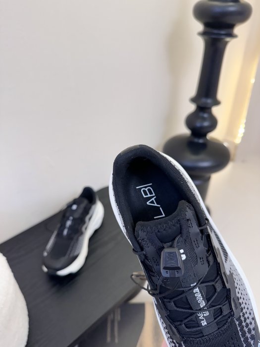 Sneakers women's SALOMON XT WHISPER фото 8