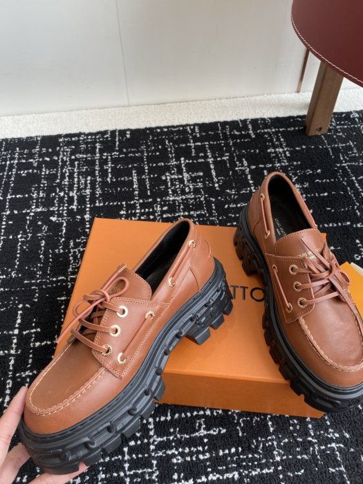 Туфли женские фото 7