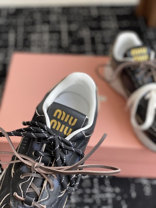 Кроссовки фото 8