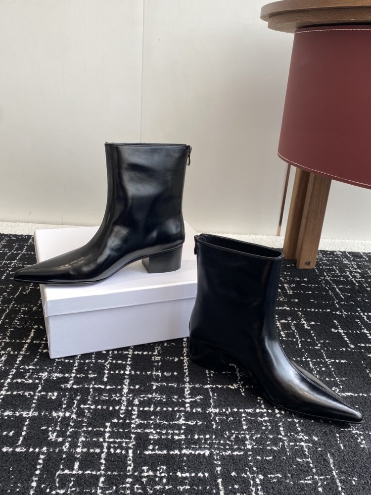 Boots women's фото 6