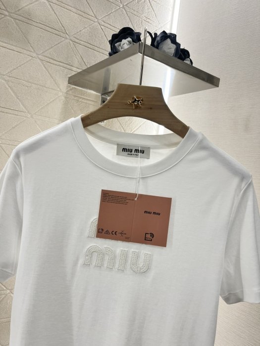 Футболка женская фото 3