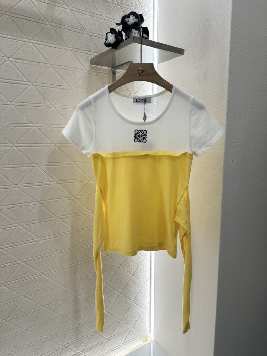 Футболка женская фото 3