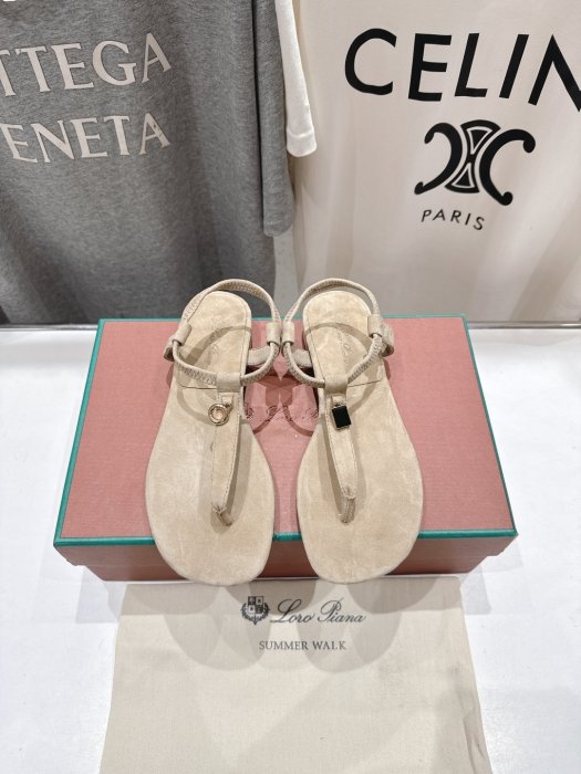 Sandals women's