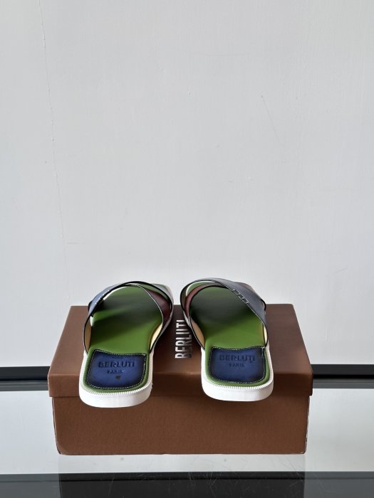 Шлепанцы мужские фото 8