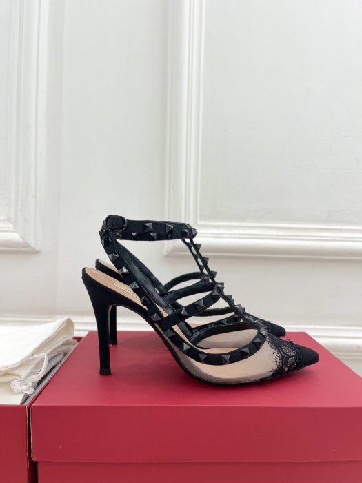 Босоножки фото 2