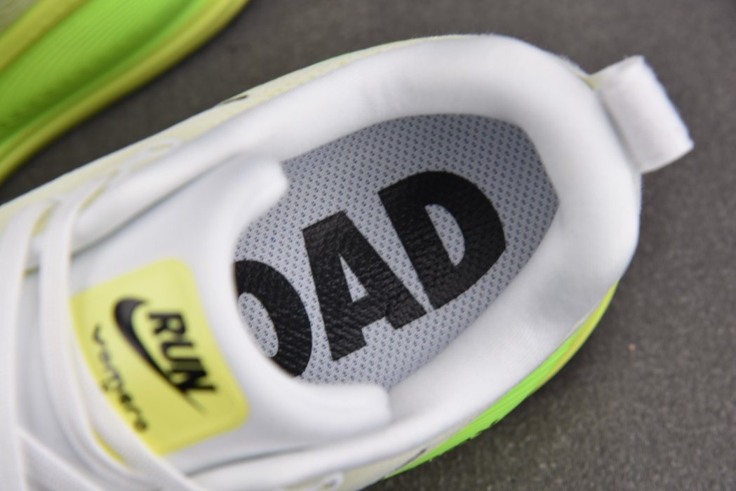 Кроссовки Vomero 18 White Electric Green Volt фото 10