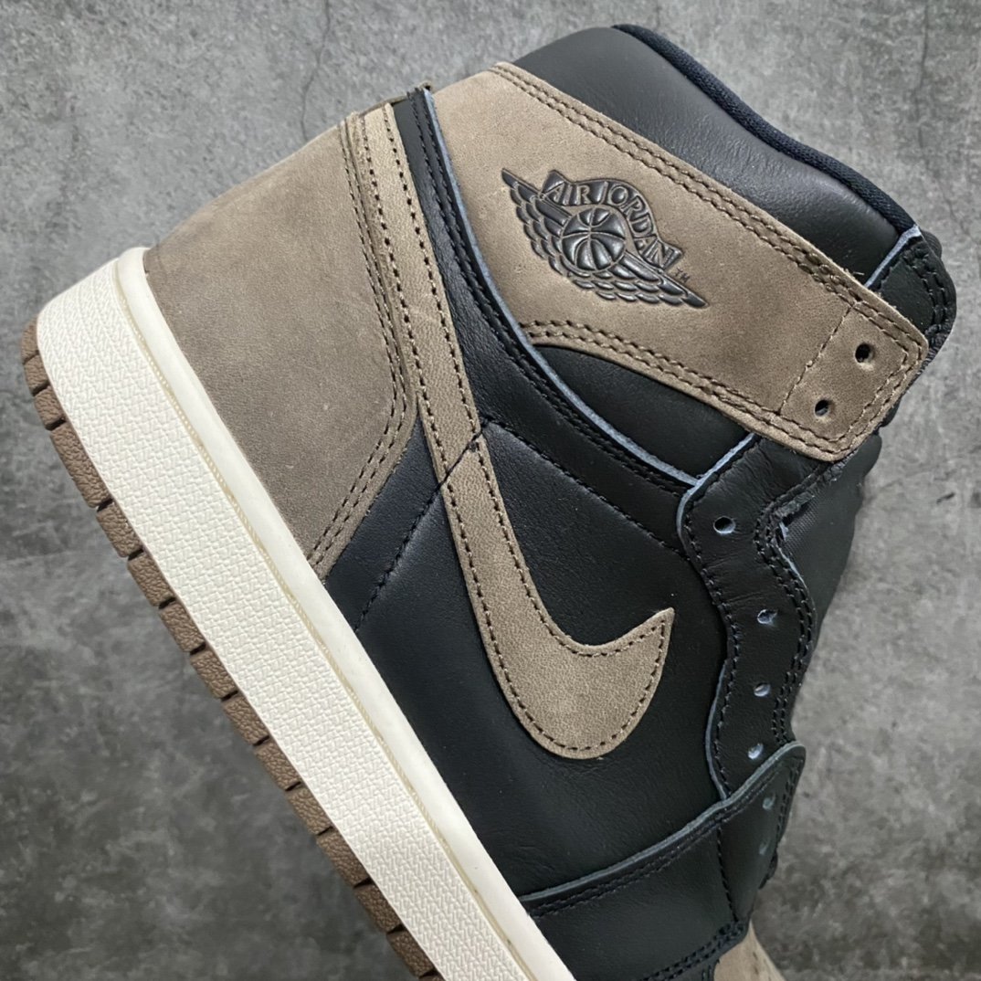 Кроссовки Air Jordan 1 AJ1 Retro DZ5485-020 фото 8