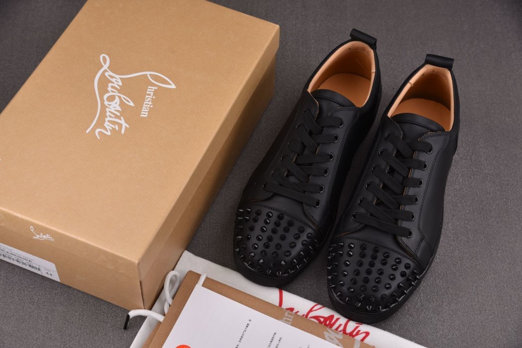 Sneakers Christian Louboutin Louis Junior Spikes CL фото 7
