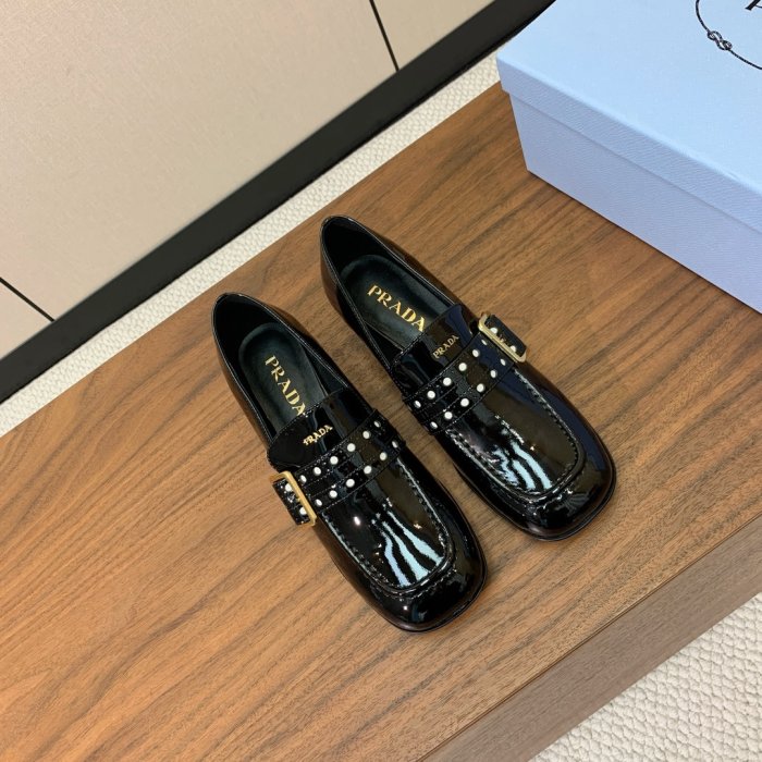 Туфли женские фото 3