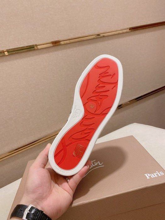 Кросівки чоловічі фото 8