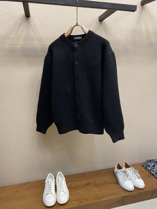 Blouse men's